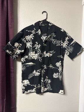 MS13 Royal Creations Black/Beige Tropical Print Shirt Size Medium